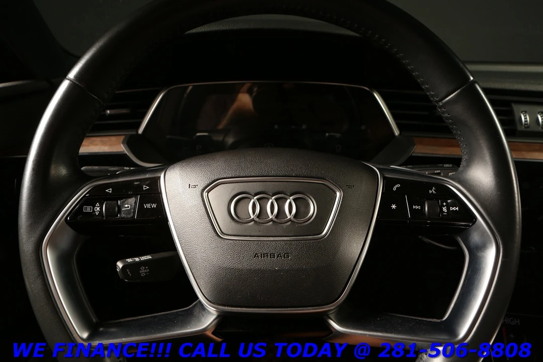 2019 Audi e-tron - Image 14 of 21