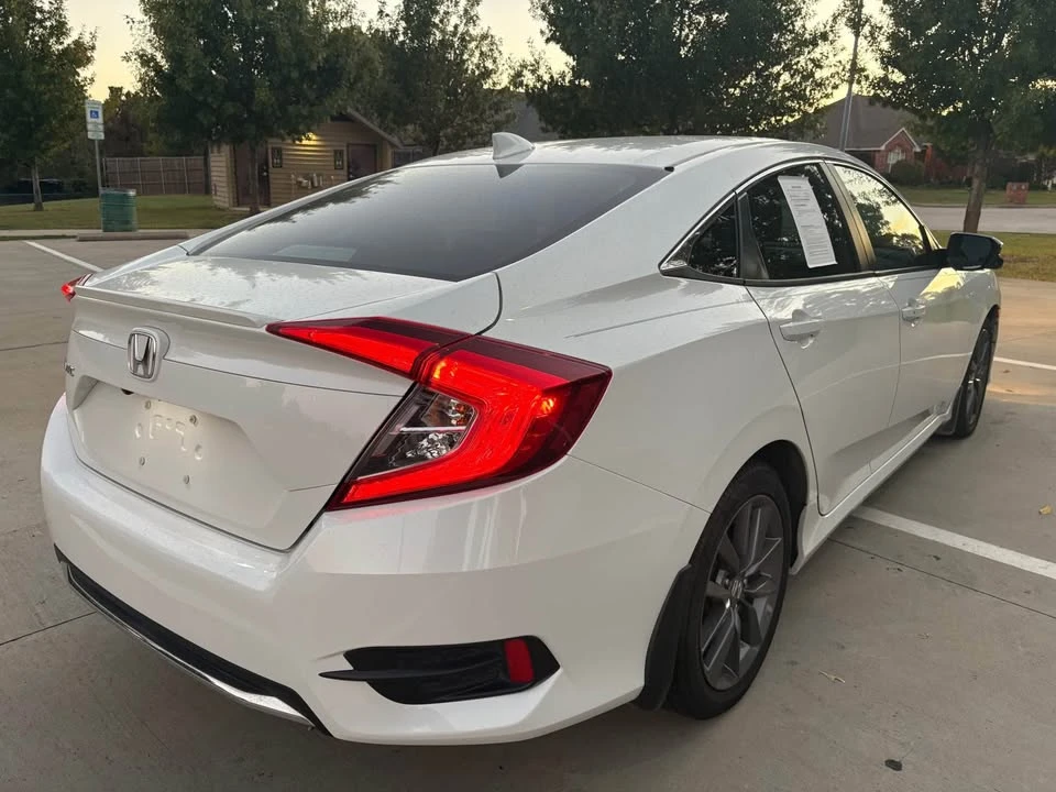 2019 Honda Civic 10th Gen - Image 4 of 8