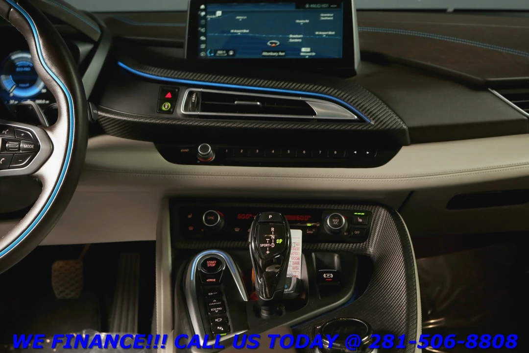 2019 BMW i8 - Image 17 of 21