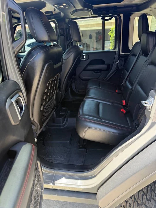 2019 Jeep JL Wrangler - Image 13 of 14
