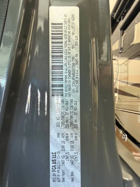 2019 Jeep JL Wrangler - Image 14 of 14