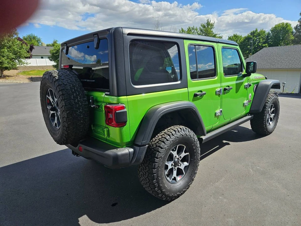 2019 Jeep JL Wrangler - Image 6 of 9
