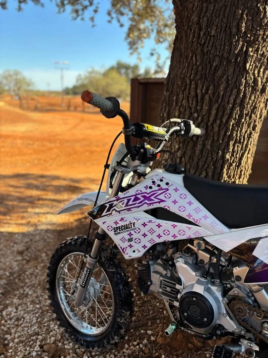 2019 Kawasaki KX - Image 3 of 6