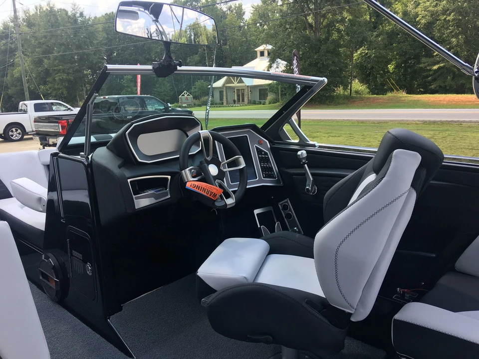 2019 Volvo S60 3rd Gen - Image 3 of 5
