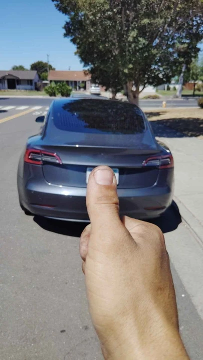 2019 Tesla Model 3 - Image 5 of 5