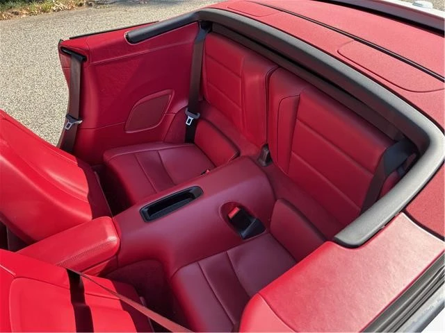 2019 Porsche 911 - Image 24 of 29