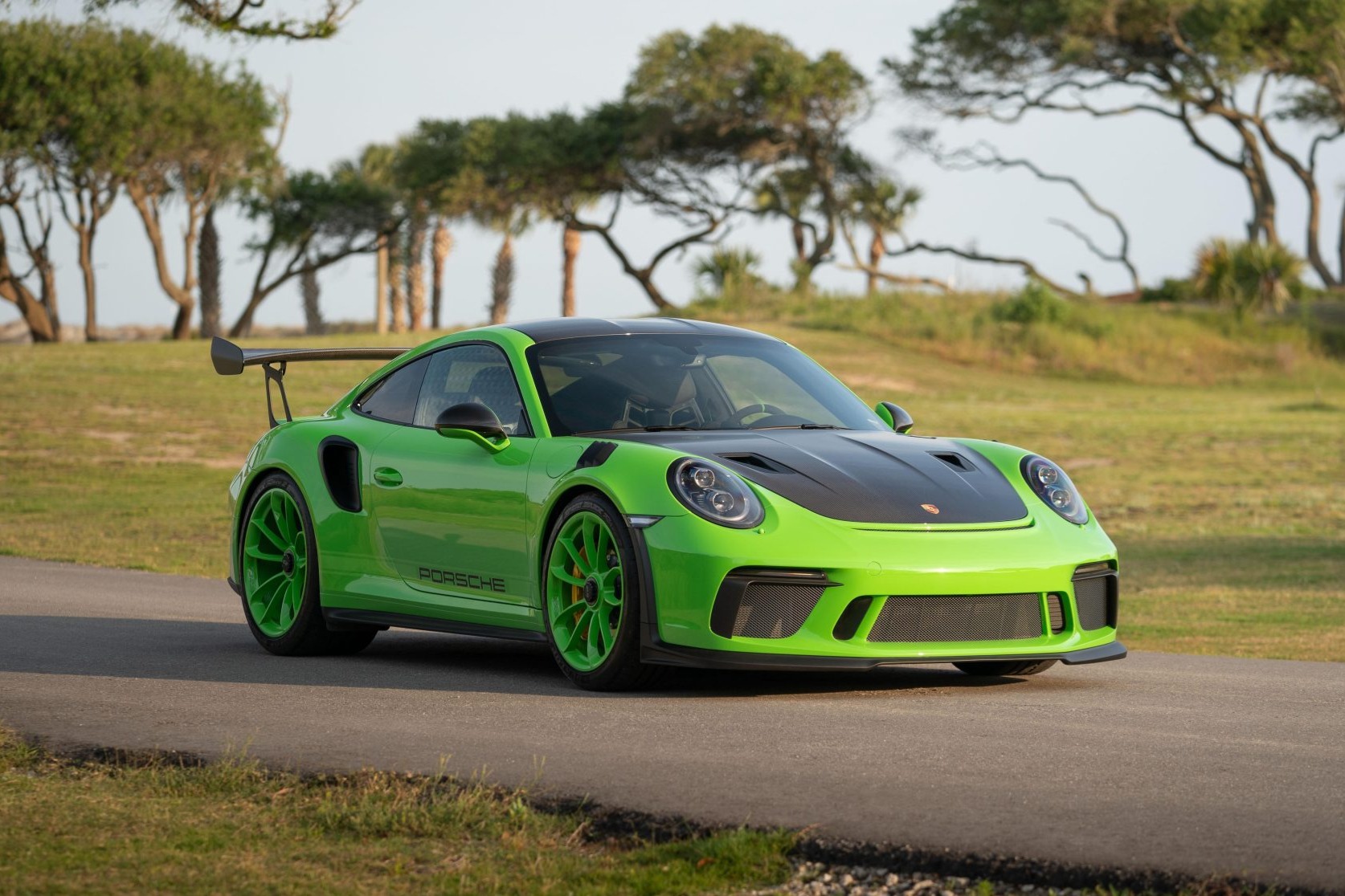 523-Mile 2019 Porsche 911 GT3 RS Weissach
