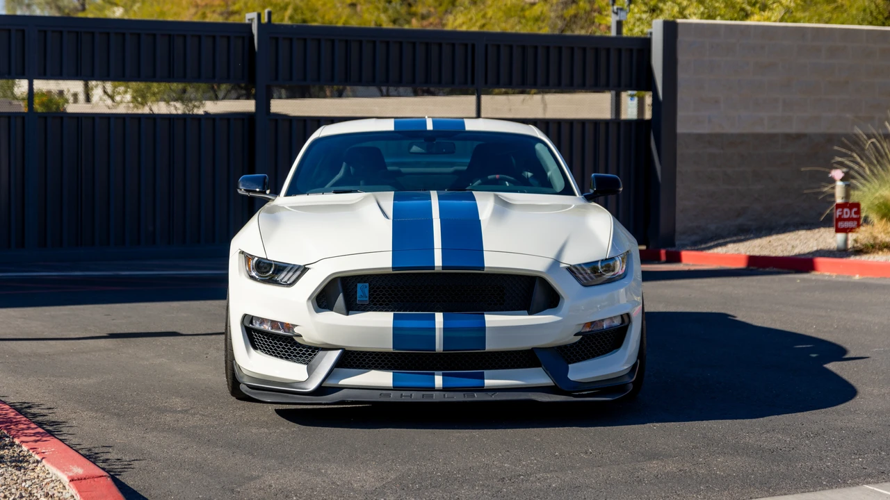 2020 Ford S550 Shelby Mustang GT350R - Image 3 of 31