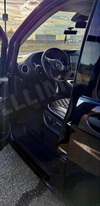 2020 Maybach - Image 7 of 18