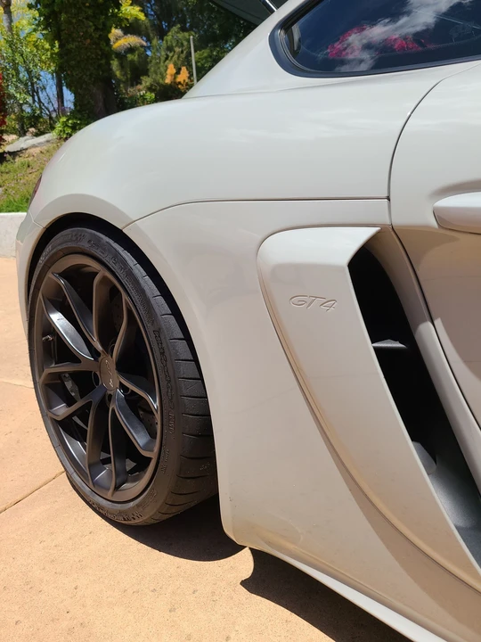 2020 Porsche 718 Cayman GT4 - Image 23 of 31