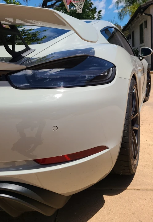 2020 Porsche 718 Cayman GT4 - Image 20 of 31