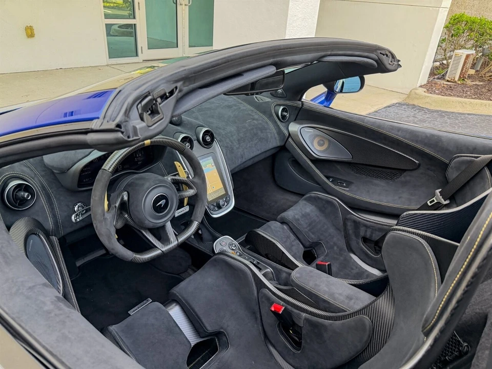 2020 McLaren 600LT Spider - Image 2 of 4