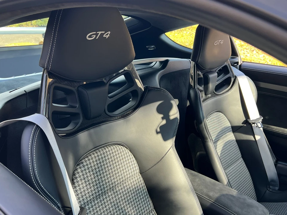 2020 Porsche 718 Cayman GT4 - Image 7 of 29