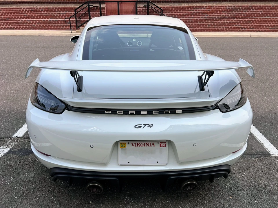 2020 Porsche 718 Cayman GT4 - Image 12 of 29