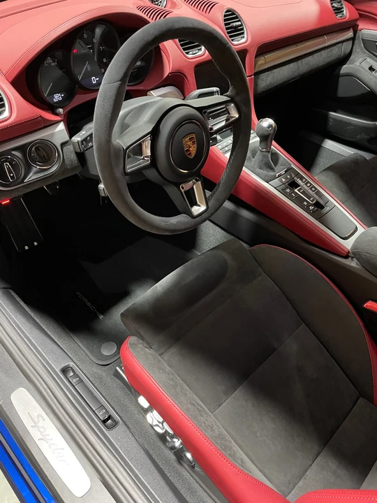 2020 Porsche 718 Boxster Spyder - Image 7 of 12