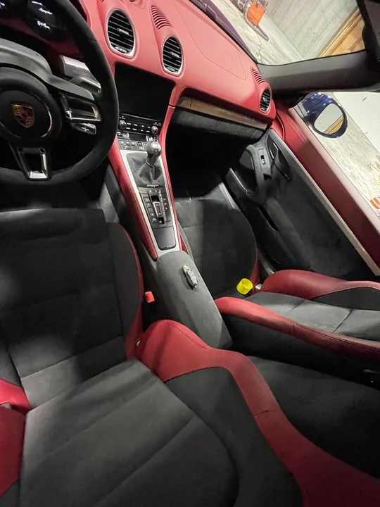 2020 Porsche 718 Boxster Spyder - Image 8 of 12