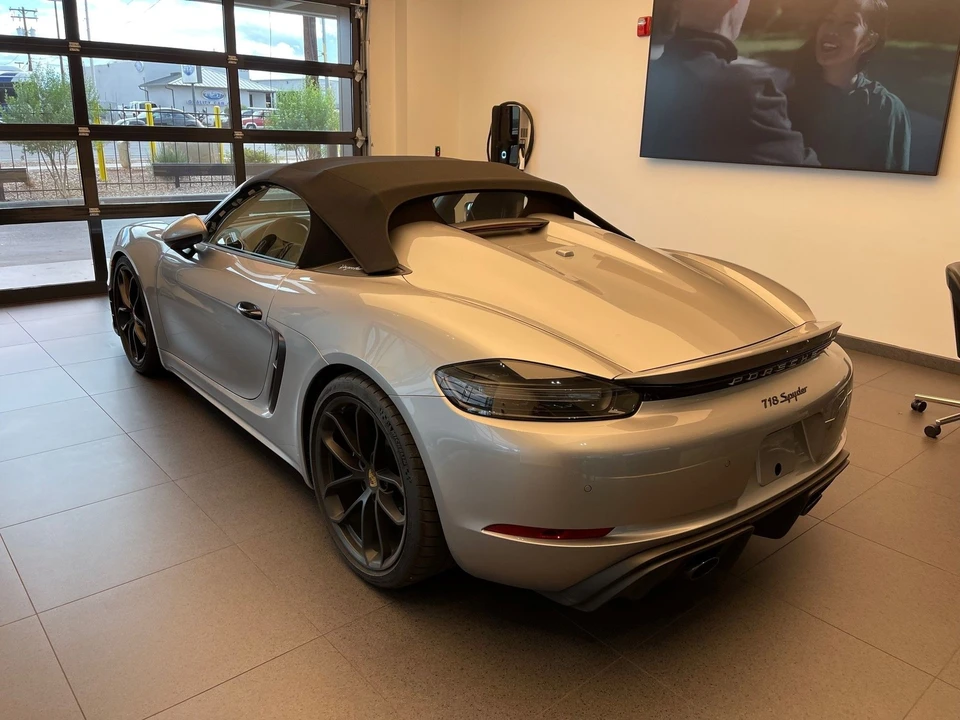 2020 Porsche 718 Boxster Spyder - Image 3 of 4