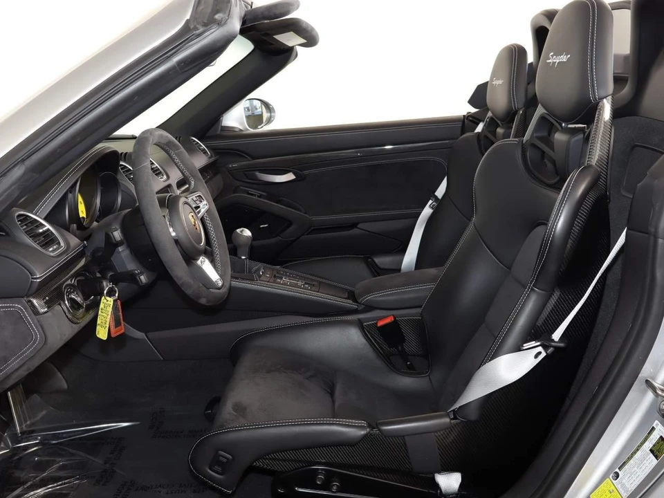 2020 Porsche 718 Boxster Spyder - Image 13 of 14