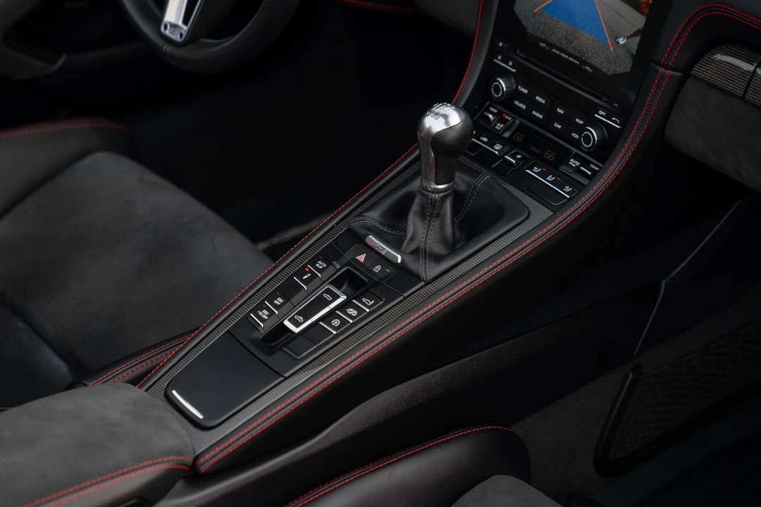 2020 Porsche 718 Boxster Spyder - Image 4 of 4