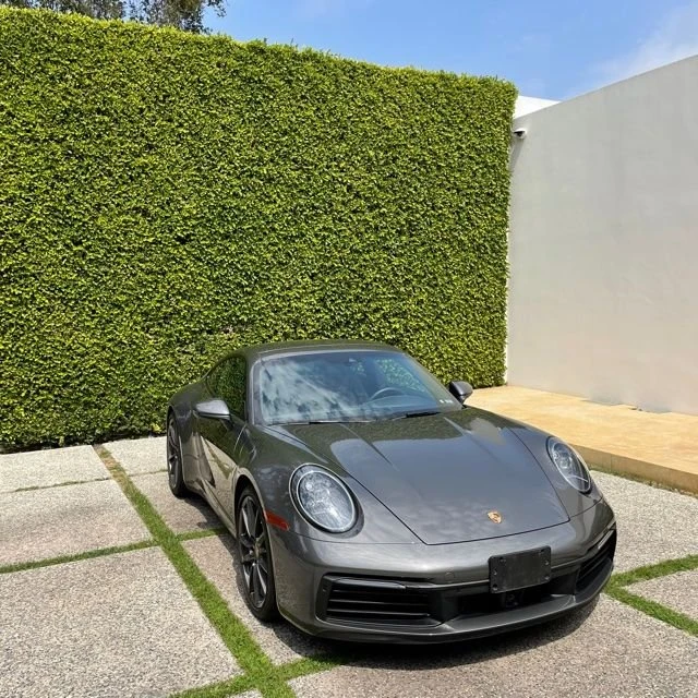 2020 Porsche 992 Carrera 4S - Image 10 of 30