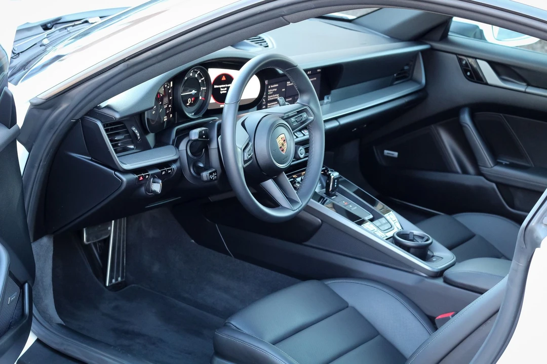 2020 Porsche 992 Carrera S - Image 7 of 14