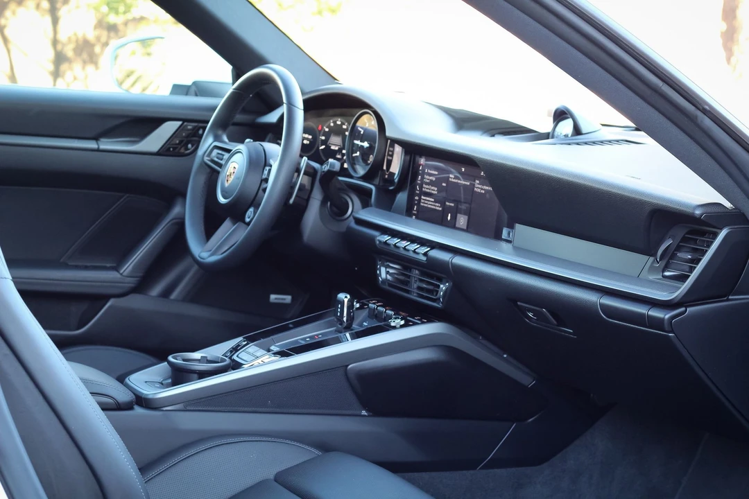 2020 Porsche 992 Carrera S - Image 8 of 14