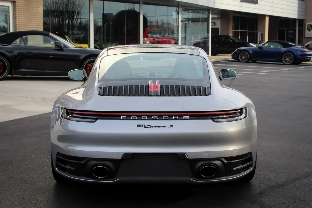 2020 Porsche 992 Carrera S - Image 5 of 16