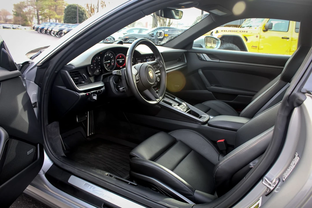 2020 Porsche 992 Carrera S - Image 10 of 16