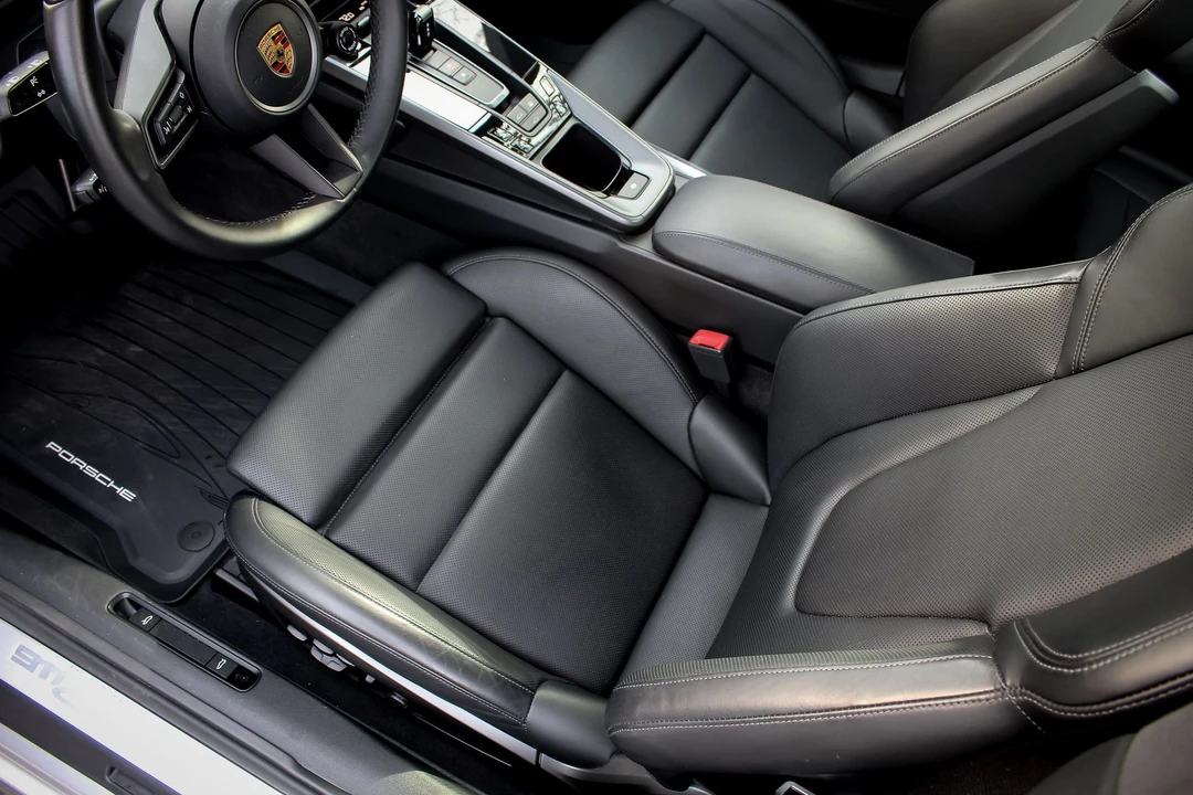 2020 Porsche 992 Carrera S - Image 11 of 16