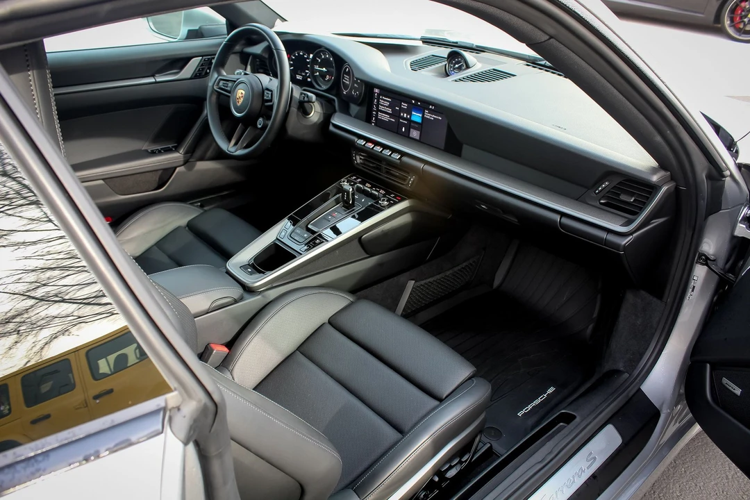 2020 Porsche 992 Carrera S - Image 15 of 16
