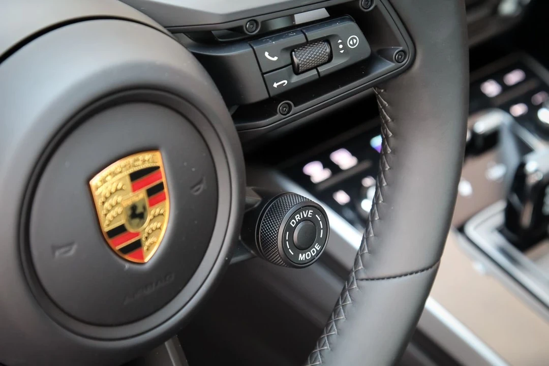 2020 Porsche 992 Carrera S - Image 13 of 17