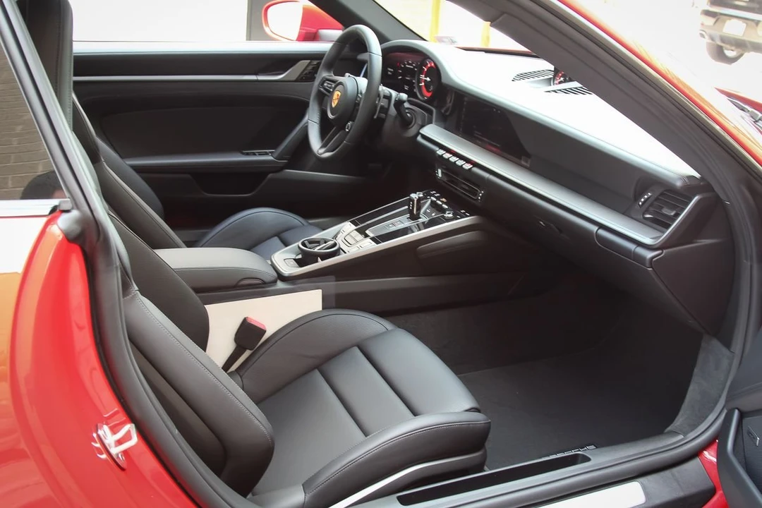 2020 Porsche 992 Carrera S - Image 15 of 17