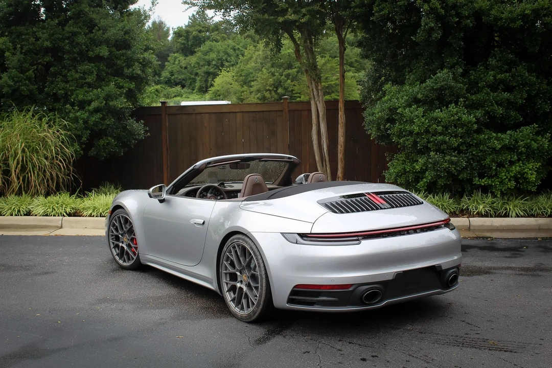 2020 Porsche 992 Carrera 4S - Image 7 of 16