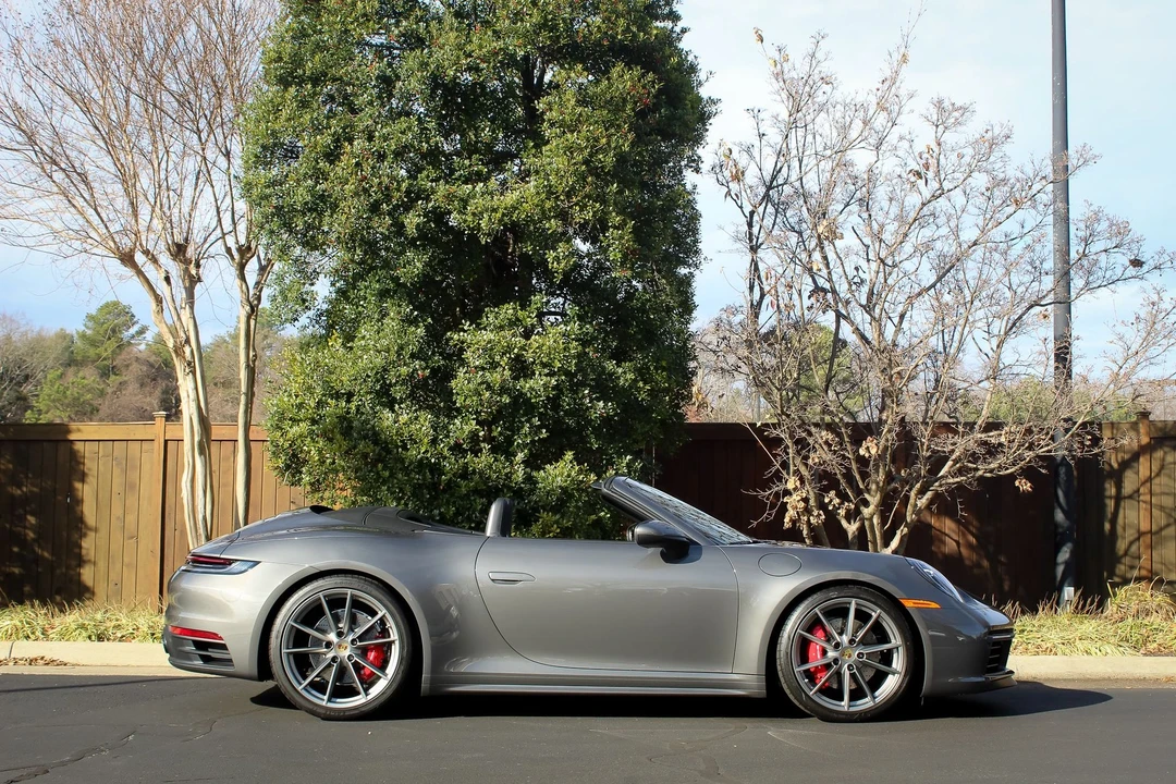 2020 Porsche 992 Carrera 4S - Image 4 of 18