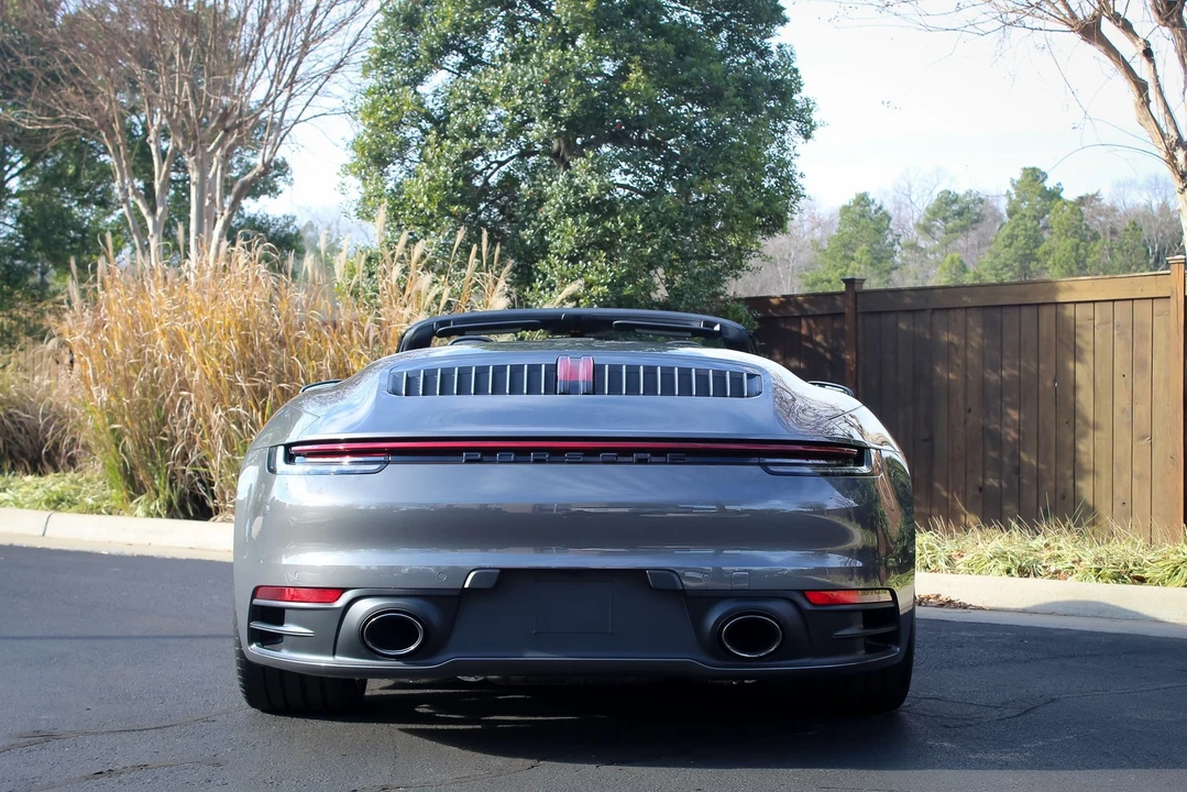 2020 Porsche 992 Carrera 4S - Image 6 of 18