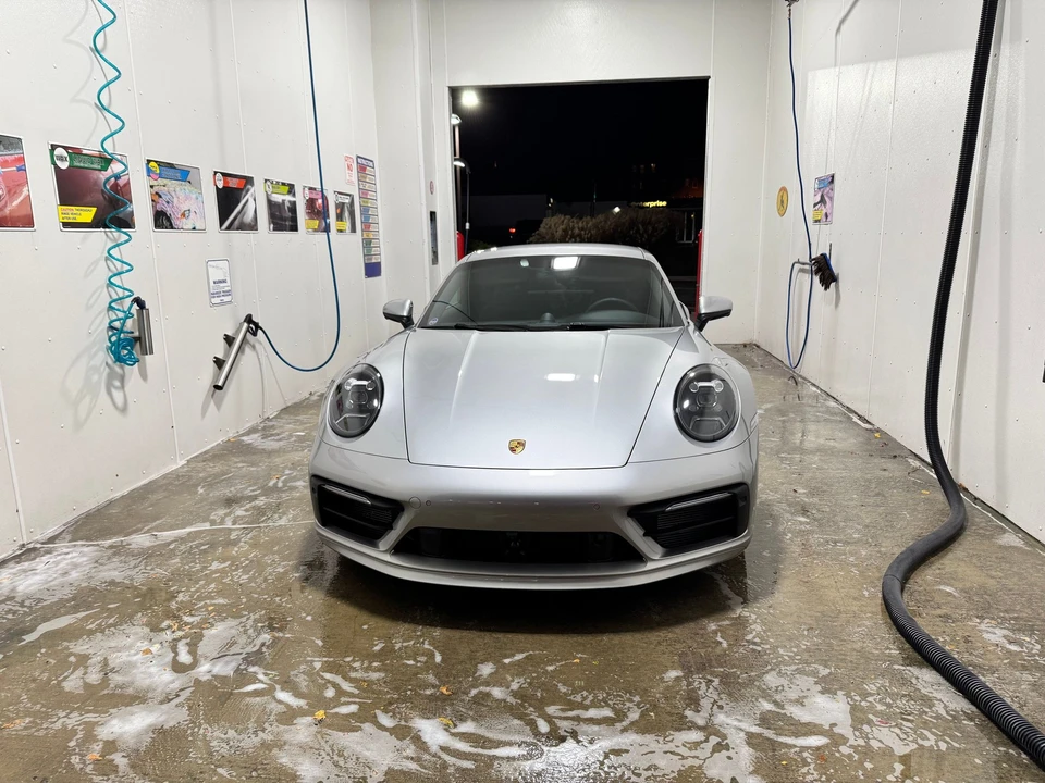 2020 Porsche 992 Carrera S - Image 2 of 31