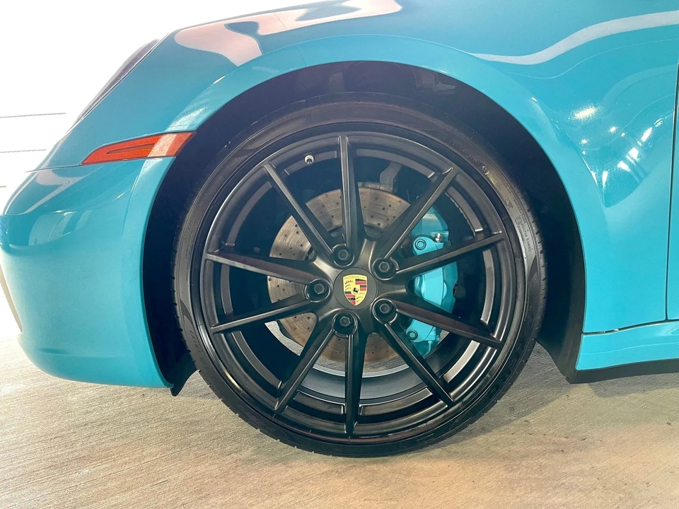 2020 Porsche 992 Carrera S - Image 11 of 15