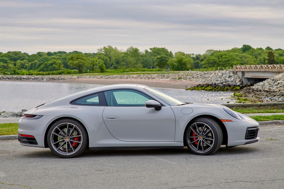 2020 Porsche 992 Carrera 4S - Image 3 of 8