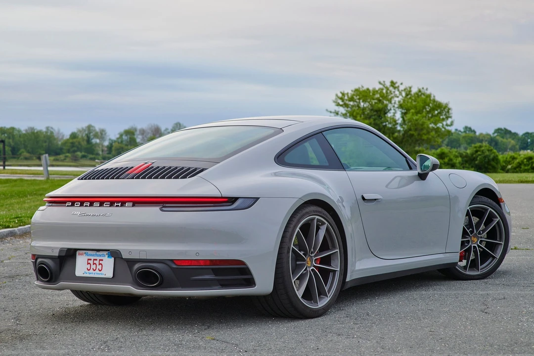 2020 Porsche 992 Carrera 4S - Image 4 of 8