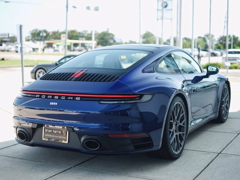 2020 Porsche 992 Carrera S - Image 7 of 28