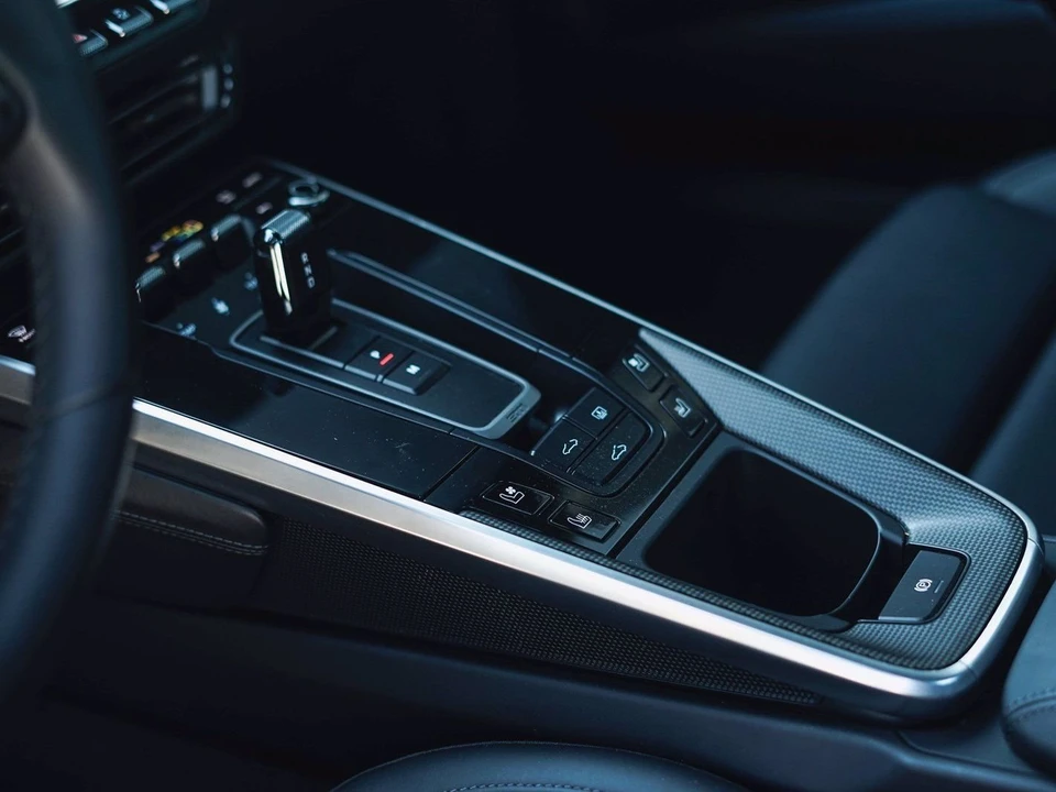 2020 Porsche 992 Carrera S - Image 20 of 28