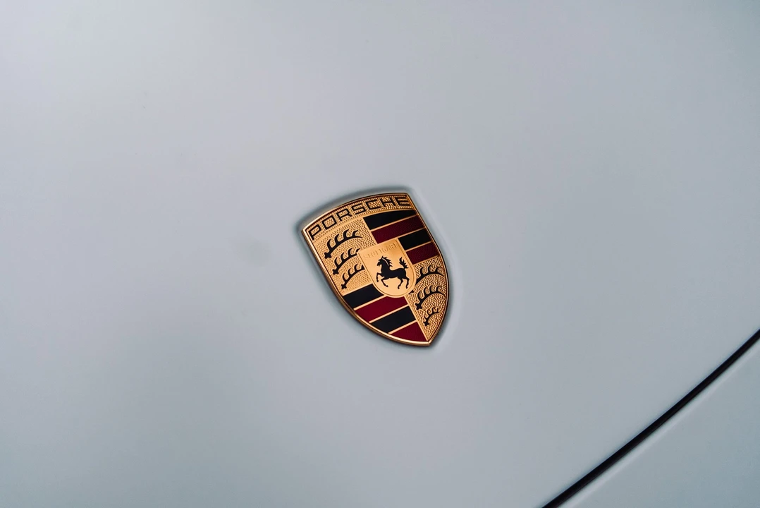 2020 Porsche 992 Carrera S - Image 6 of 13