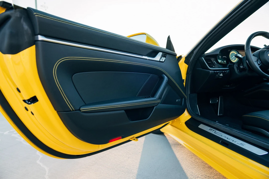 2020 Porsche 992 Carrera S - Image 11 of 20
