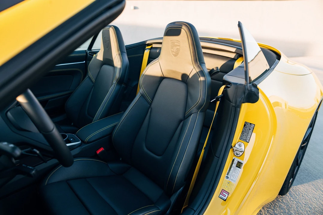 2020 Porsche 992 Carrera S - Image 13 of 20