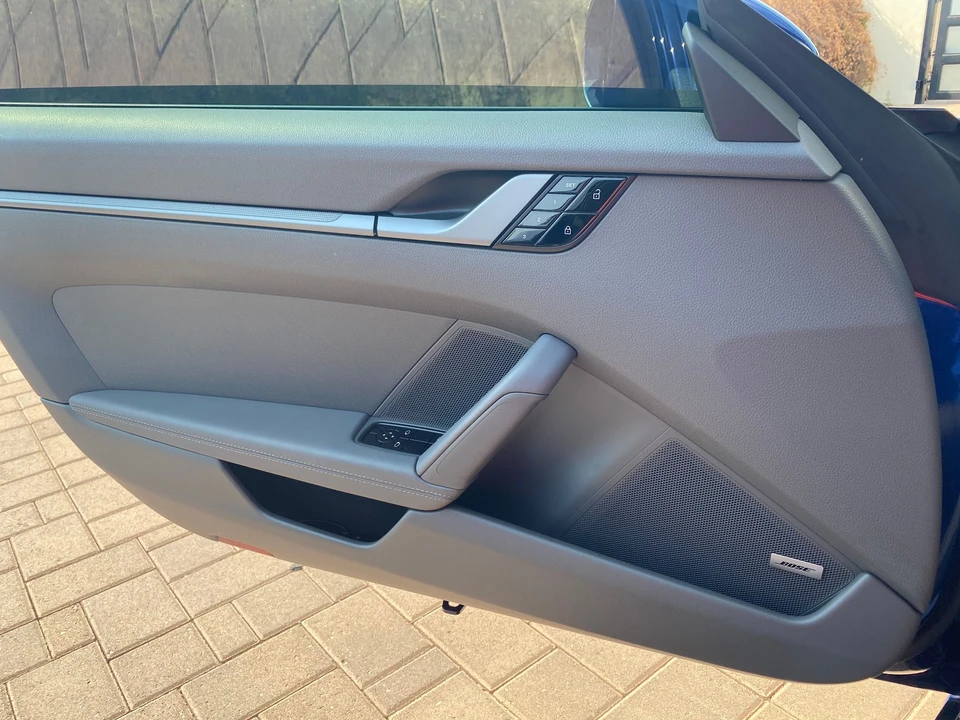 2020 Porsche 992 Carrera - Image 10 of 18