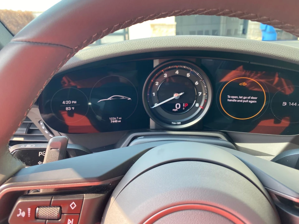 2020 Porsche 992 Carrera - Image 11 of 18