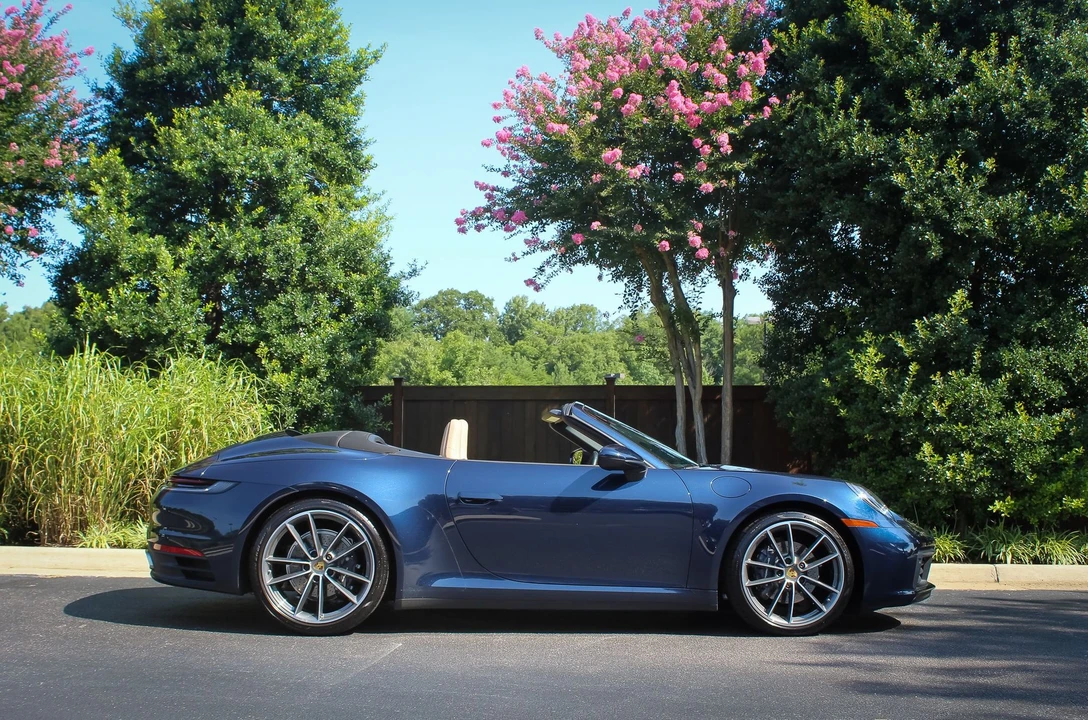 2020 Porsche 992 Carrera - Image 5 of 13