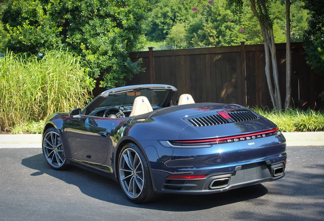 2020 Porsche 992 Carrera - Image 2 of 13