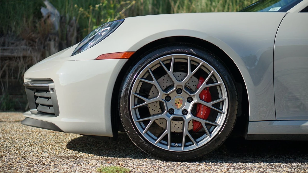 2020 Porsche 992 Carrera S - Image 2 of 24