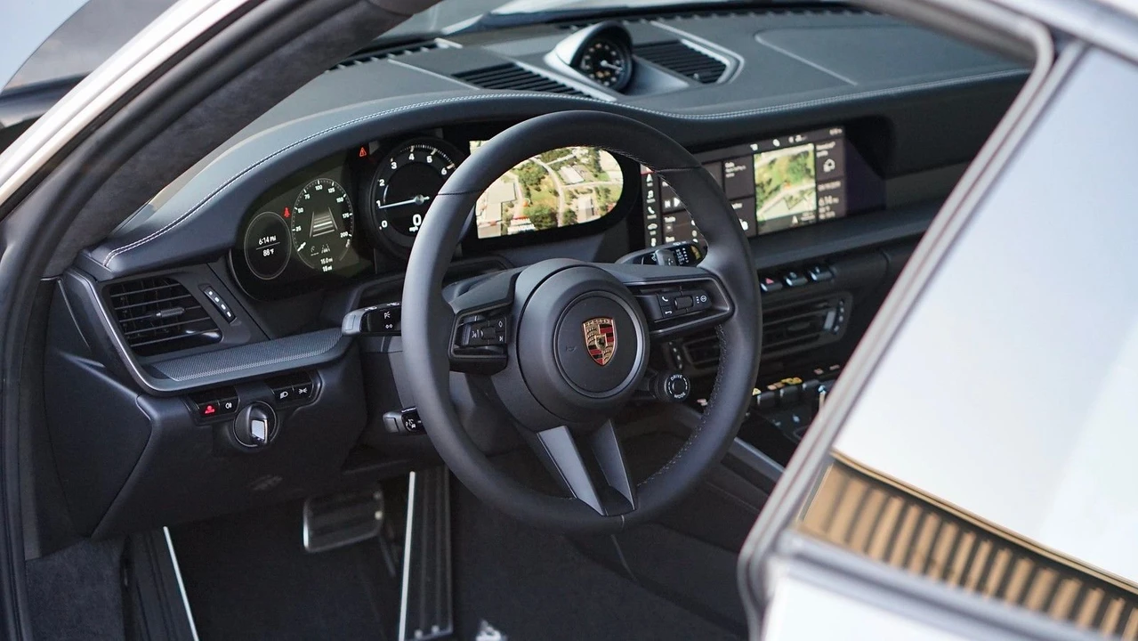 2020 Porsche 992 Carrera S - Image 21 of 24